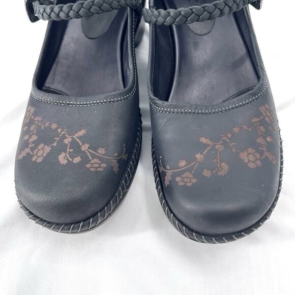 Ecco Sussex Black Leather Mary Jane Floral Comfort Heels - Picture 3 of 10